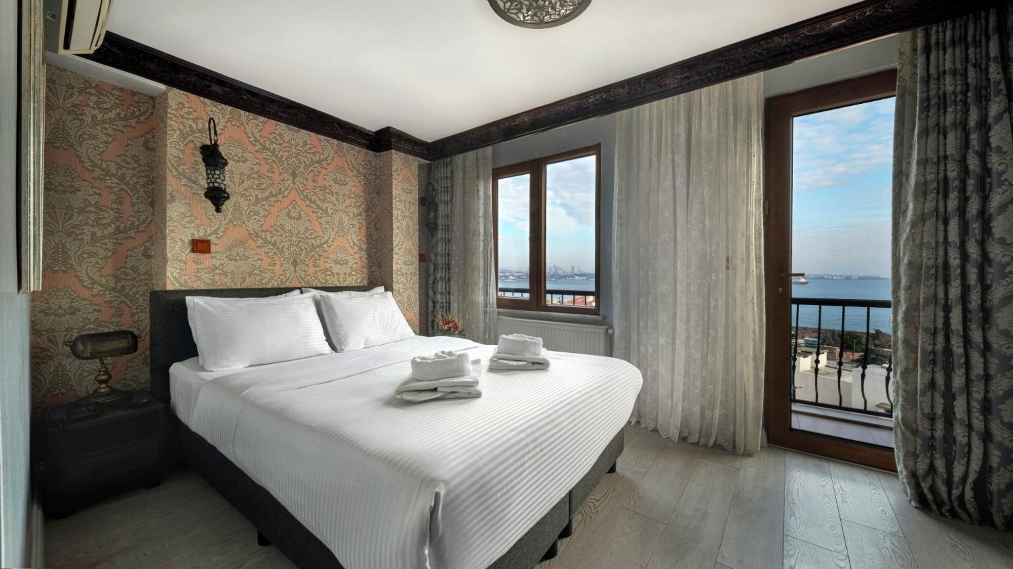 Mytra Hotel Istanbul Exterior photo